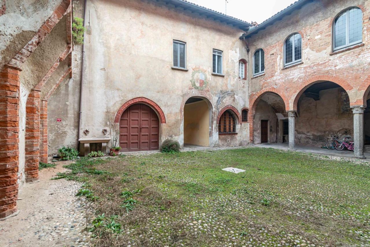 House Of Foscolo - Palazzo Cornazzani - By Host4U Apartment Pavia Ngoại thất bức ảnh