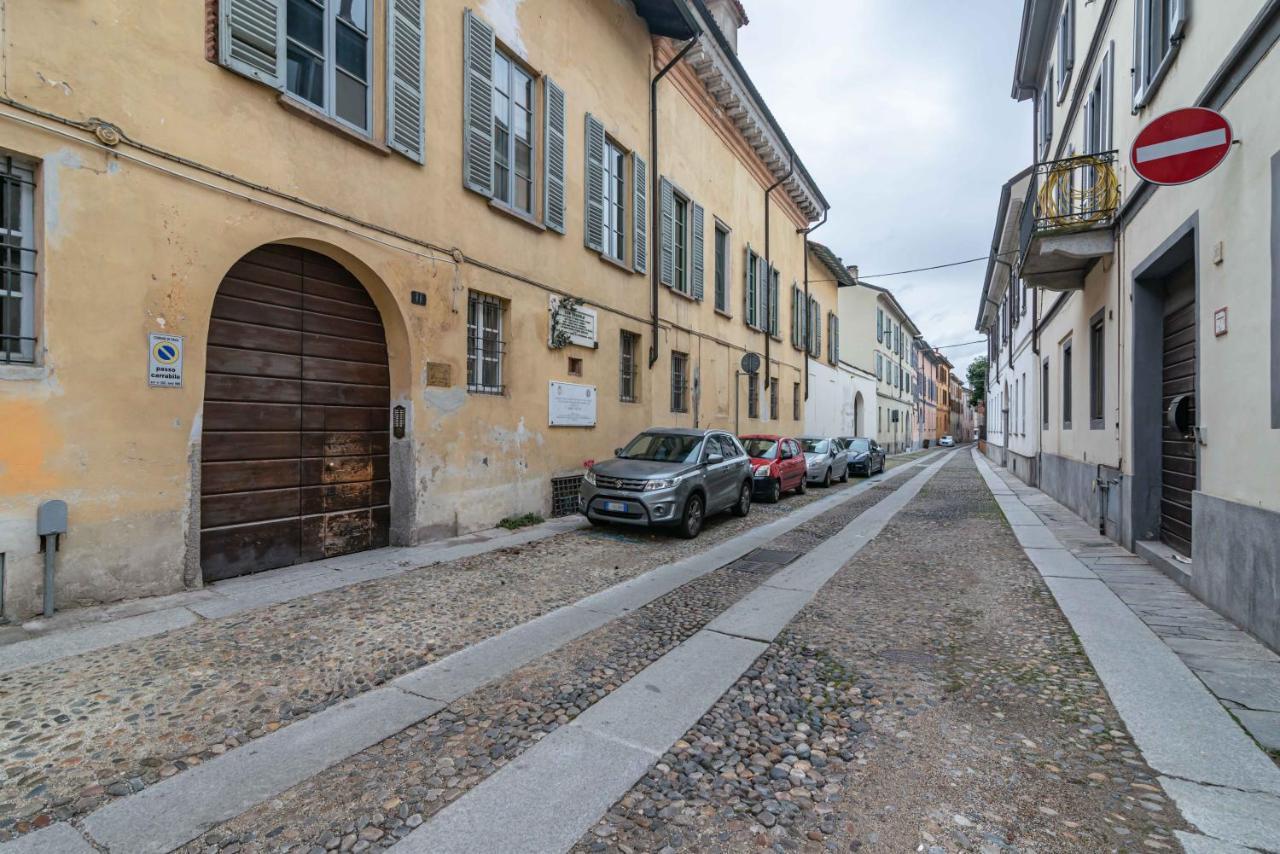 House Of Foscolo - Palazzo Cornazzani - By Host4U Apartment Pavia Ngoại thất bức ảnh