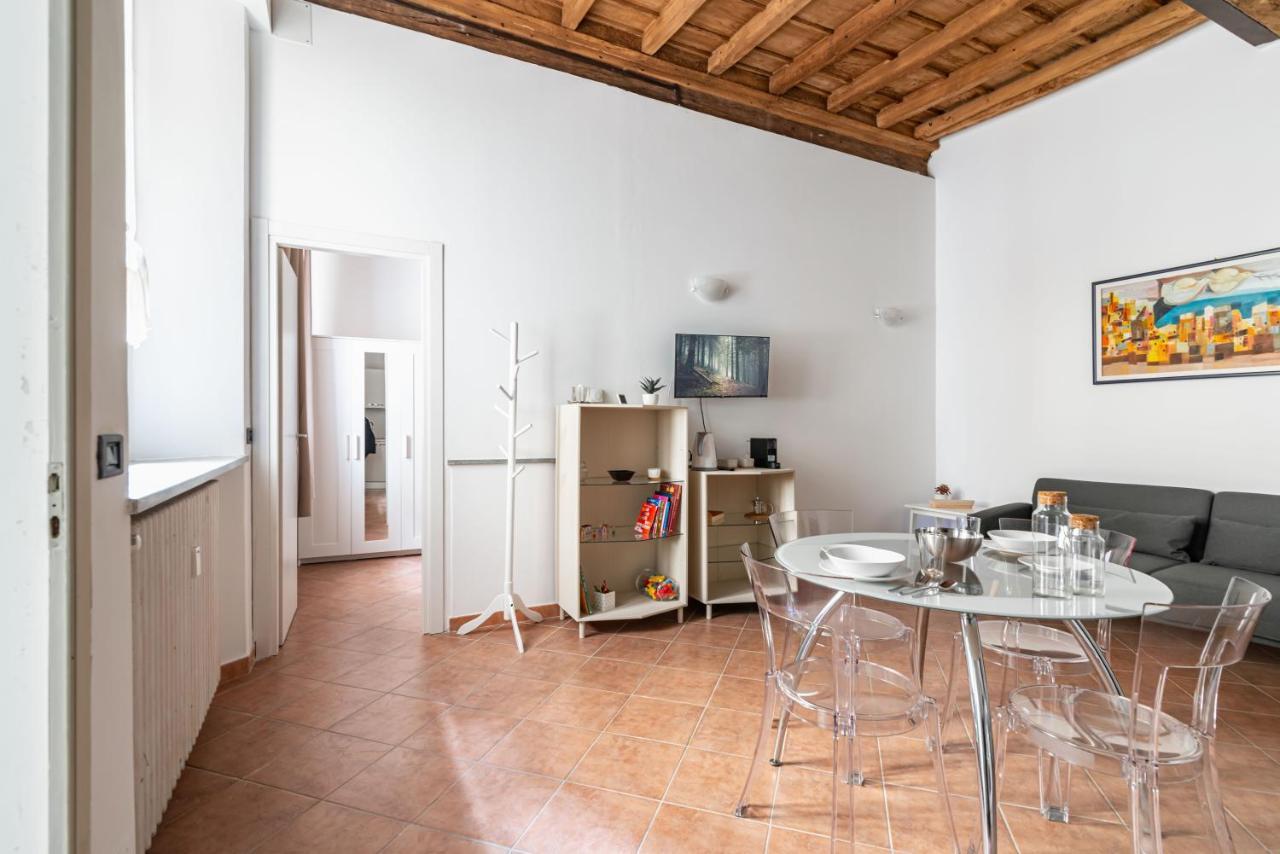 House Of Foscolo - Palazzo Cornazzani - By Host4U Apartment Pavia Ngoại thất bức ảnh