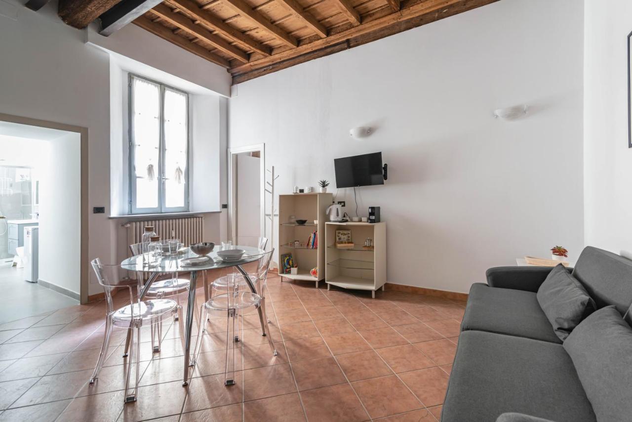 House Of Foscolo - Palazzo Cornazzani - By Host4U Apartment Pavia Ngoại thất bức ảnh